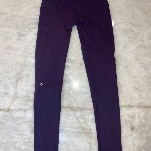 Purple Ivivva Leggings - Picture 2 of 3